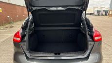 Ford Focus 1.0 EcoBoost 140 ST-Line Navigation 5dr Petrol Hatchback